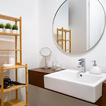 High-end In Center * Bari